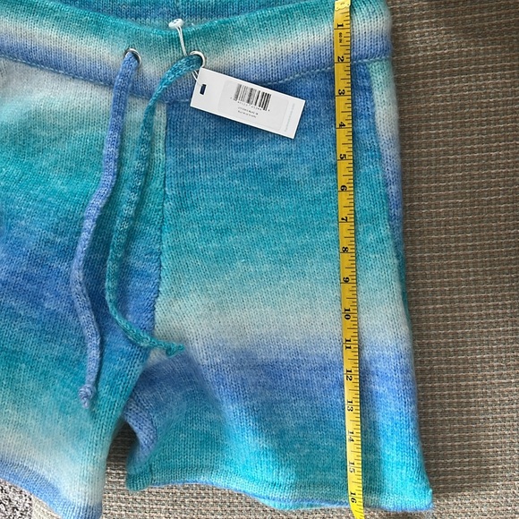 Frankie’s Bikinis Shorts - Picture 7 of 7